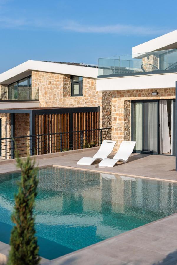 Five Senses Of Luxury Villa Kalandra Eksteriør bilde